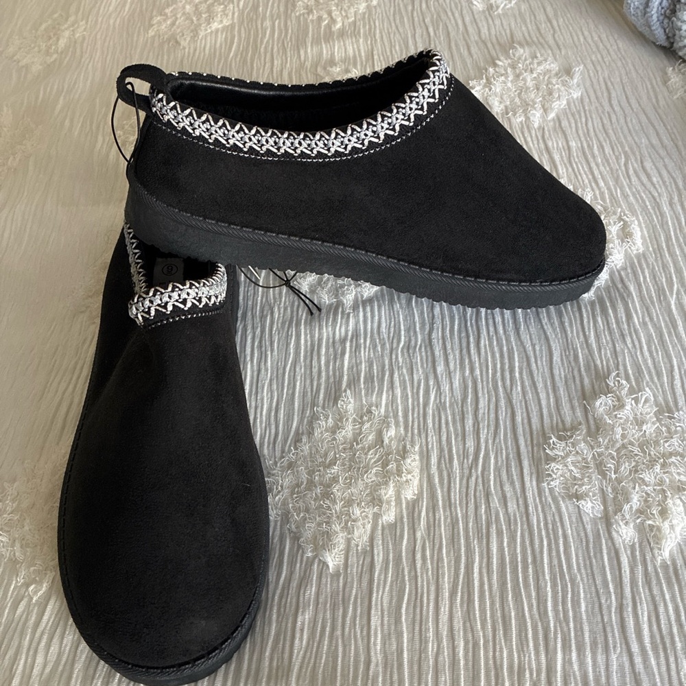 American exchange Black Slip-On unisex Casual Suede Mules